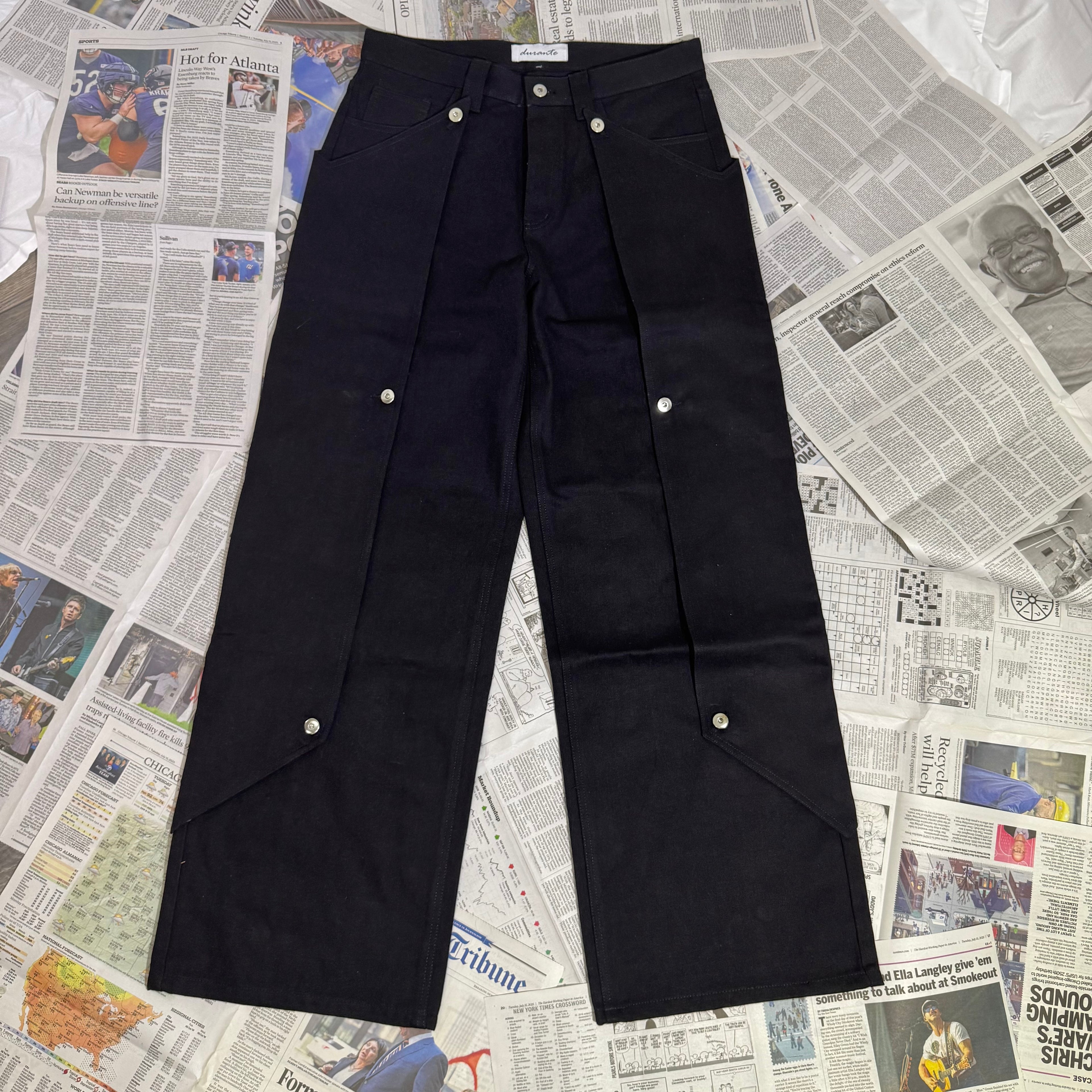 LA FUTUR EST L'AMOUR denim